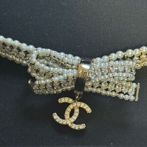 Chanel choker